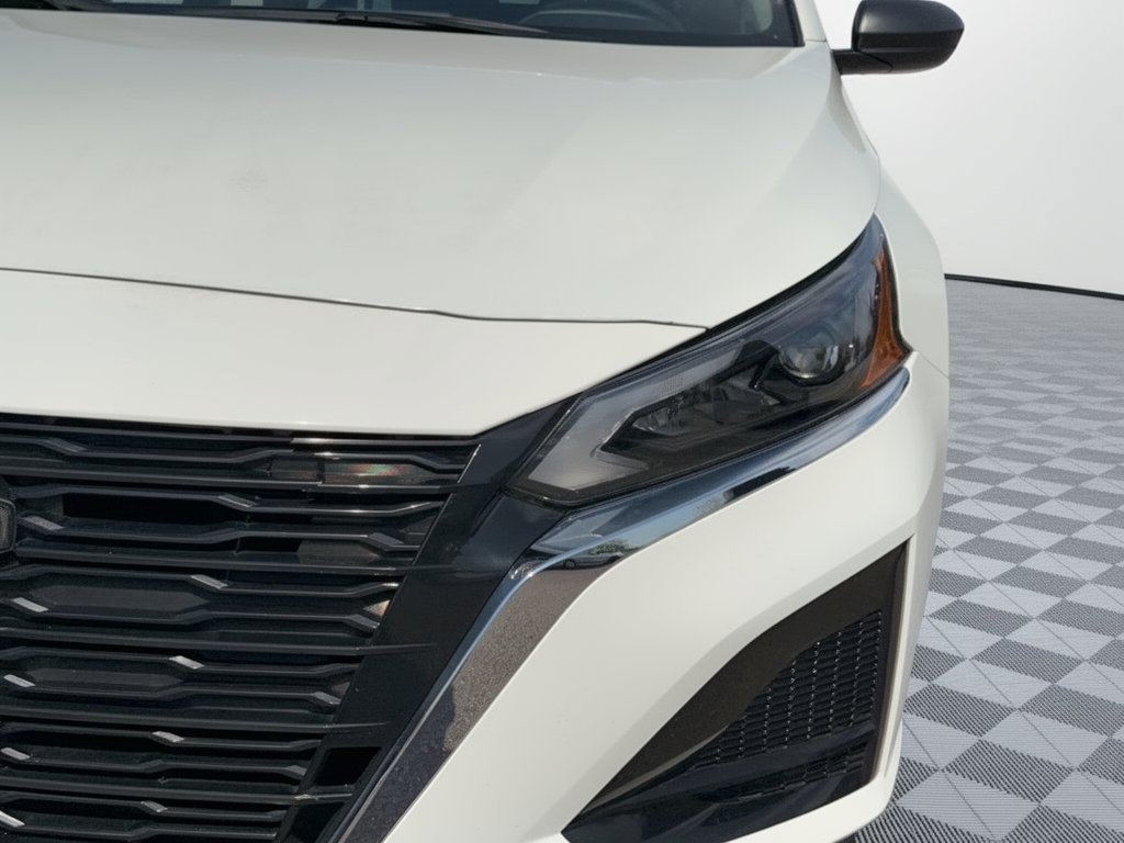 2025 Nissan Altima SV - Photo 12