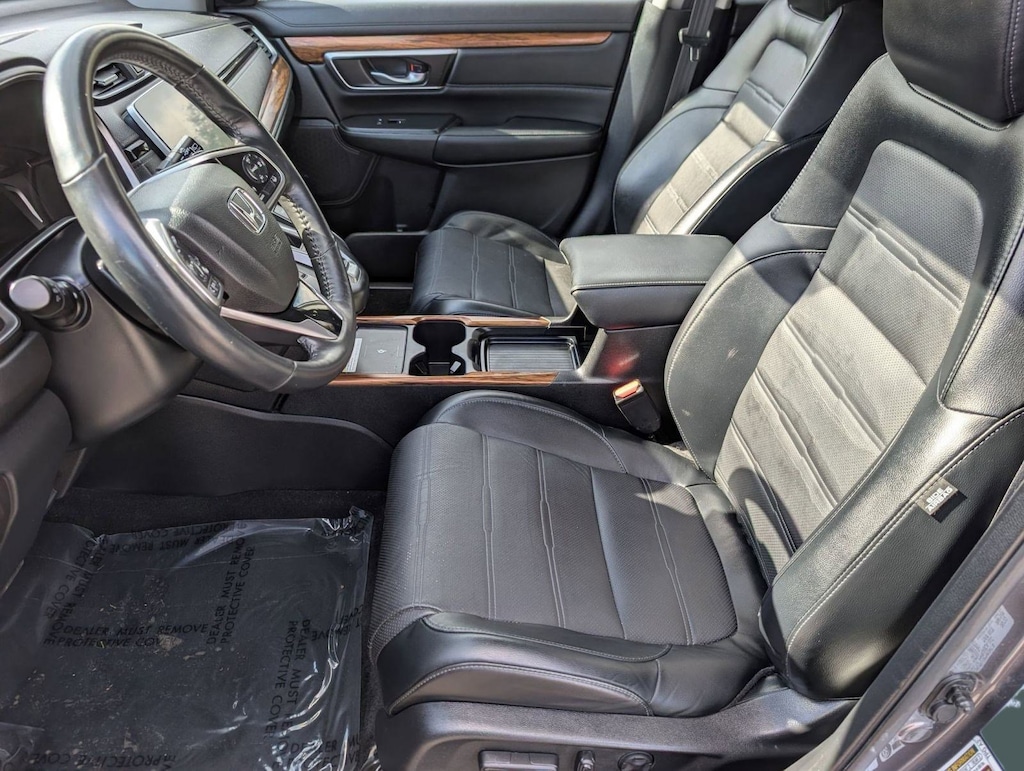 2022 Honda CR-V Hybrid Touring photo 4