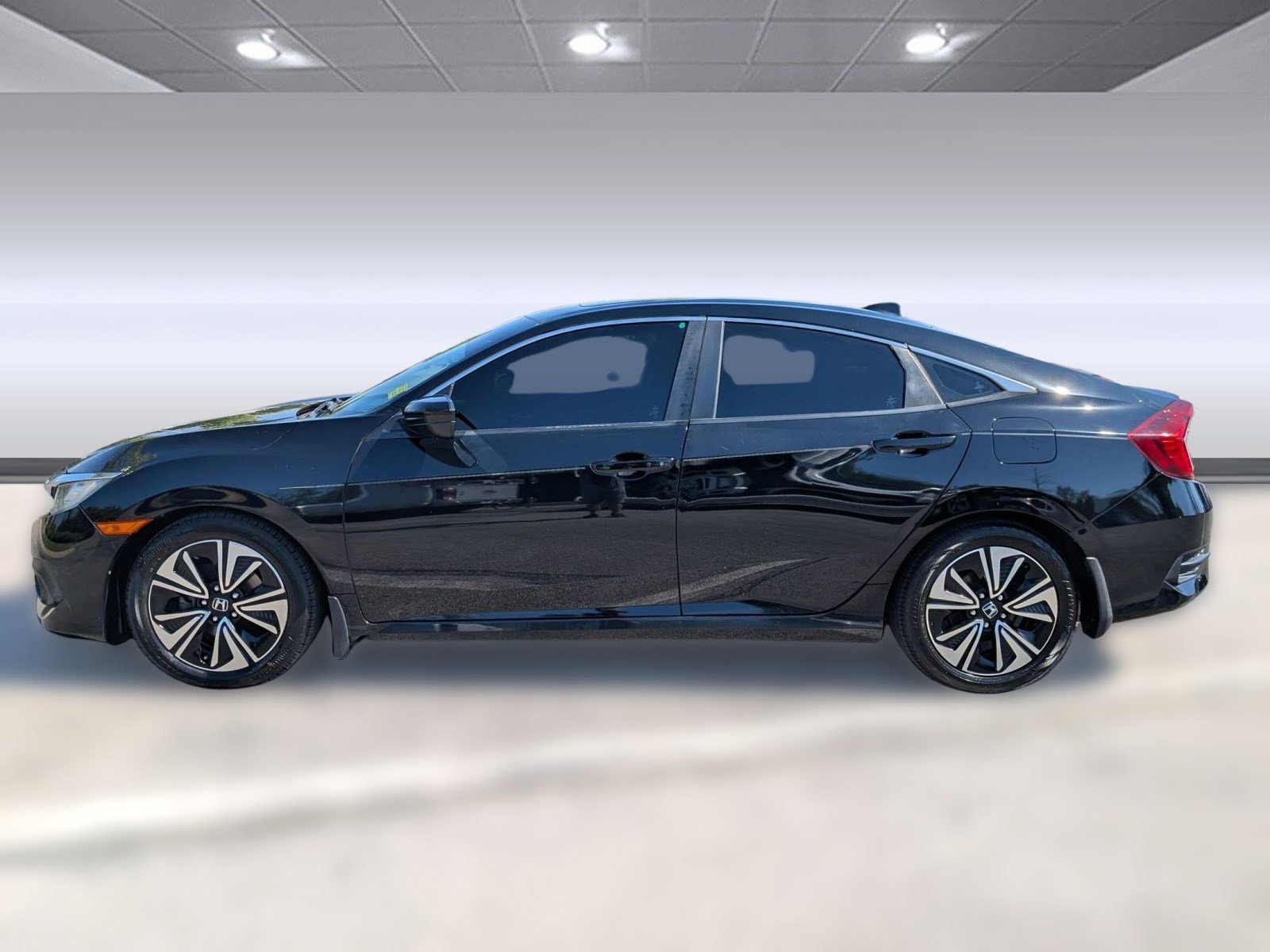 2017 Honda Civic EX-T photo 2