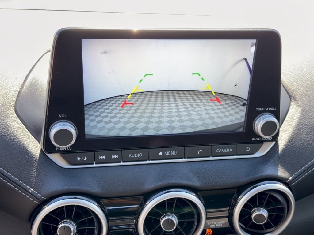 2025 Nissan Sentra SV - Photo 24