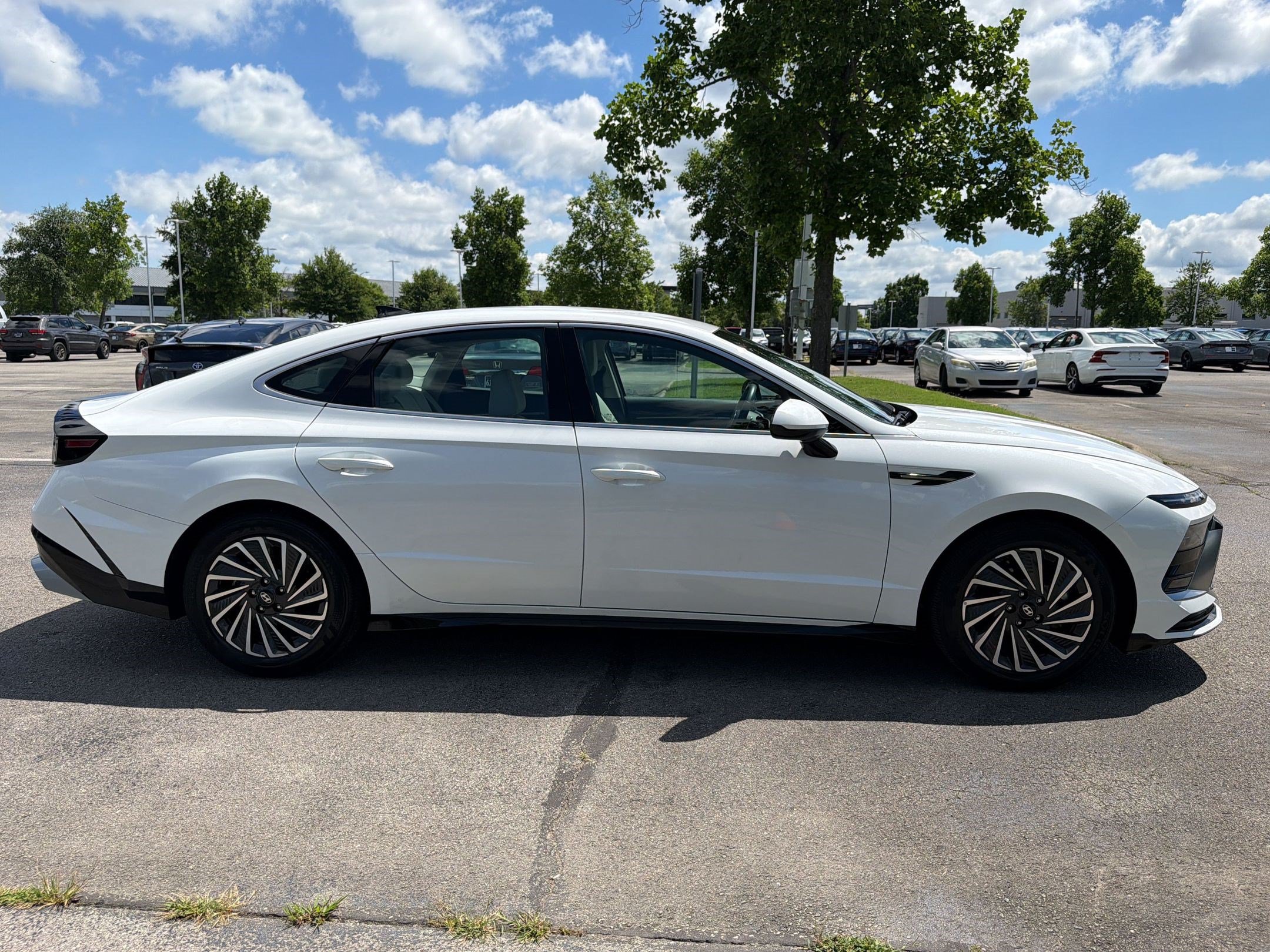 Sonata Hybrid SEL Sedan