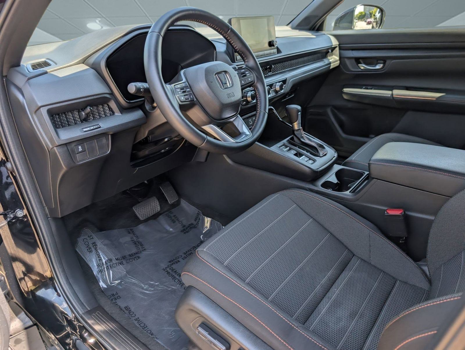 2025 Honda CR-V Hybrid Sport photo 4