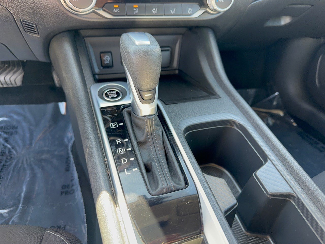 2025 Nissan Sentra SV - Photo 21