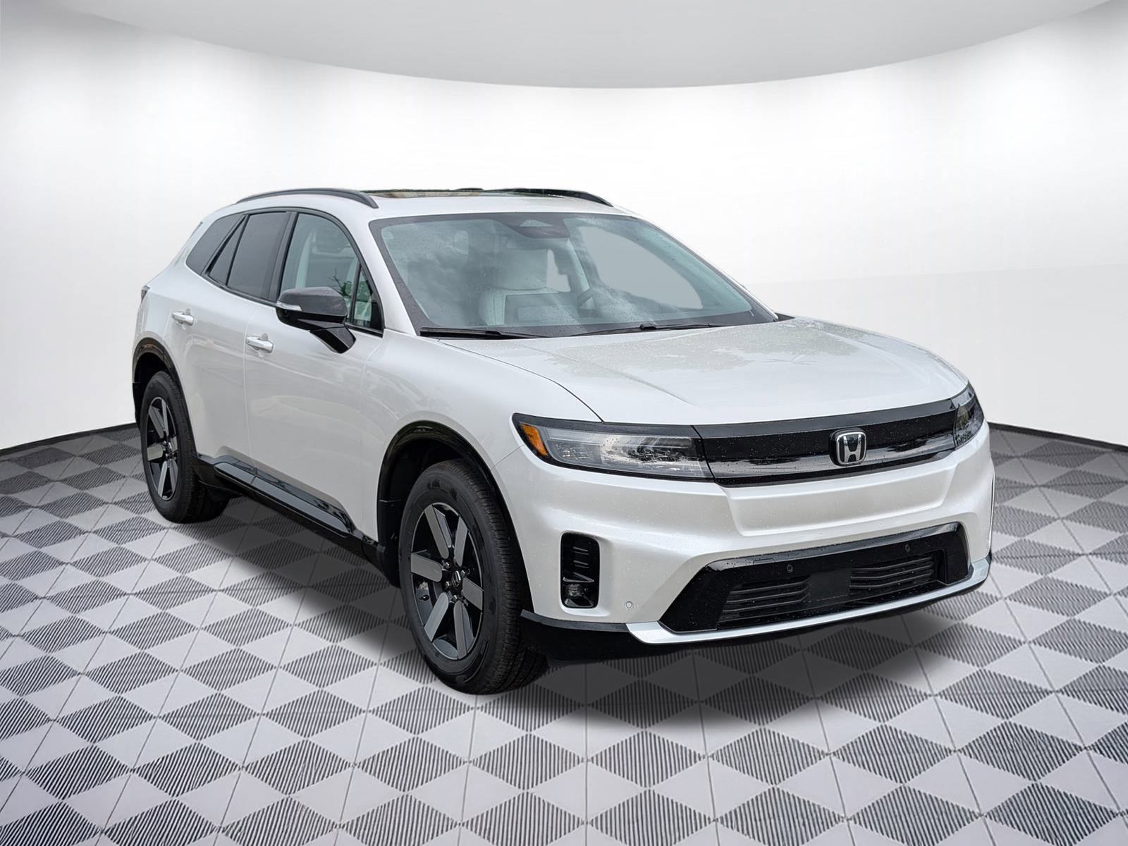 2025 Honda Prologue Touring photo 2