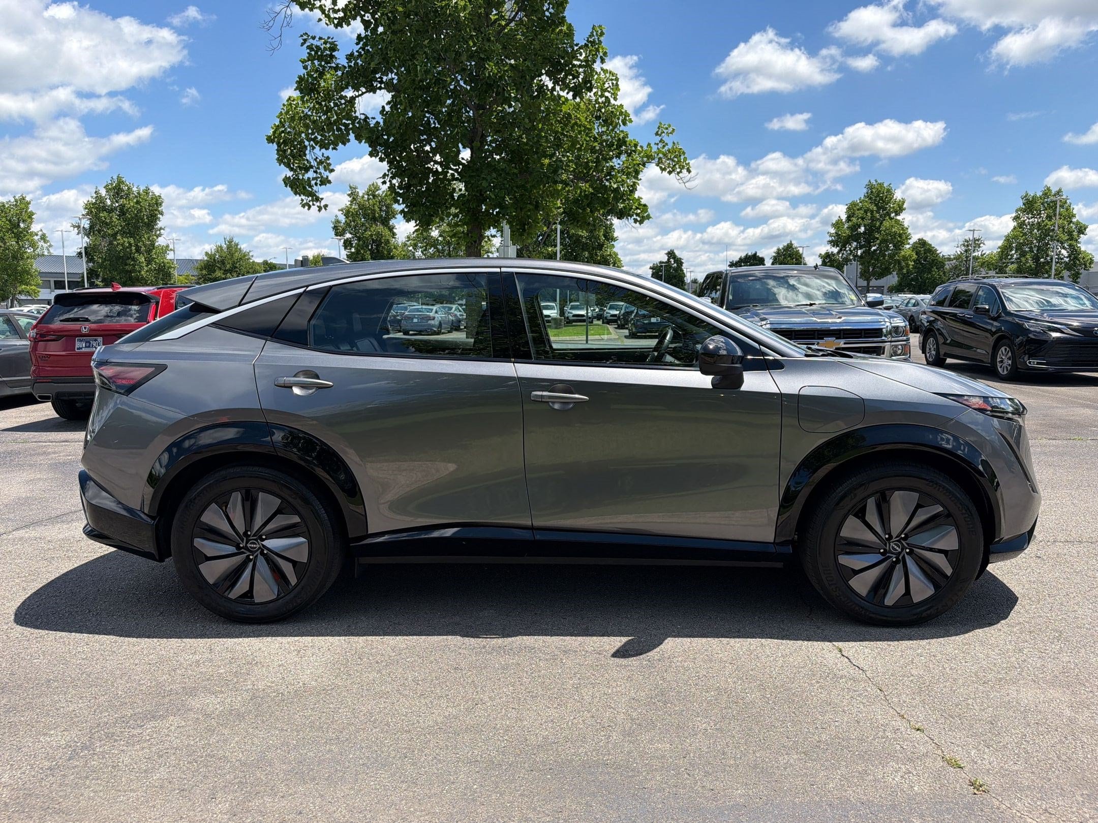 ARIYA ENGAGE SUV