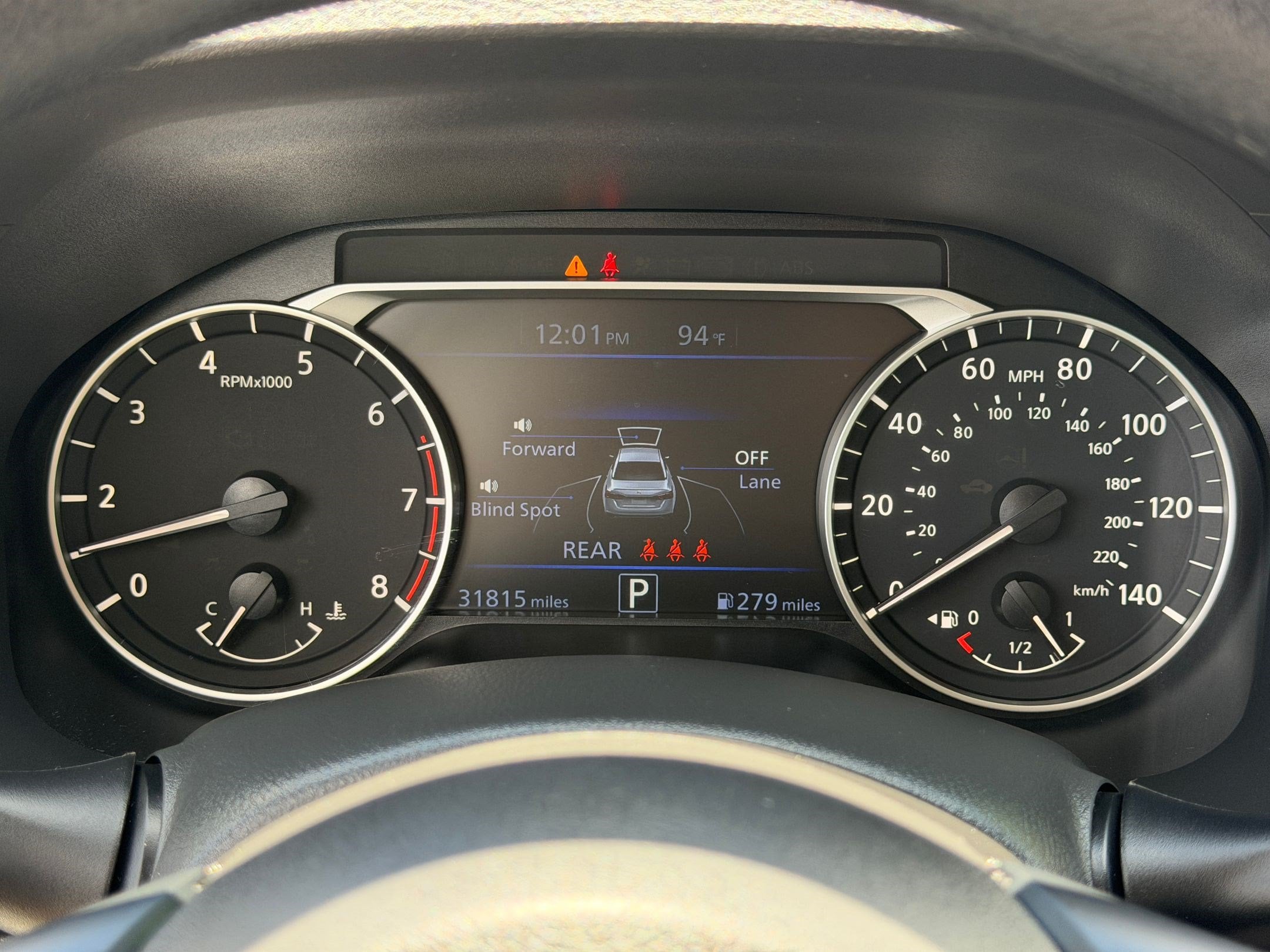 2025 Nissan Altima SV - Photo 17