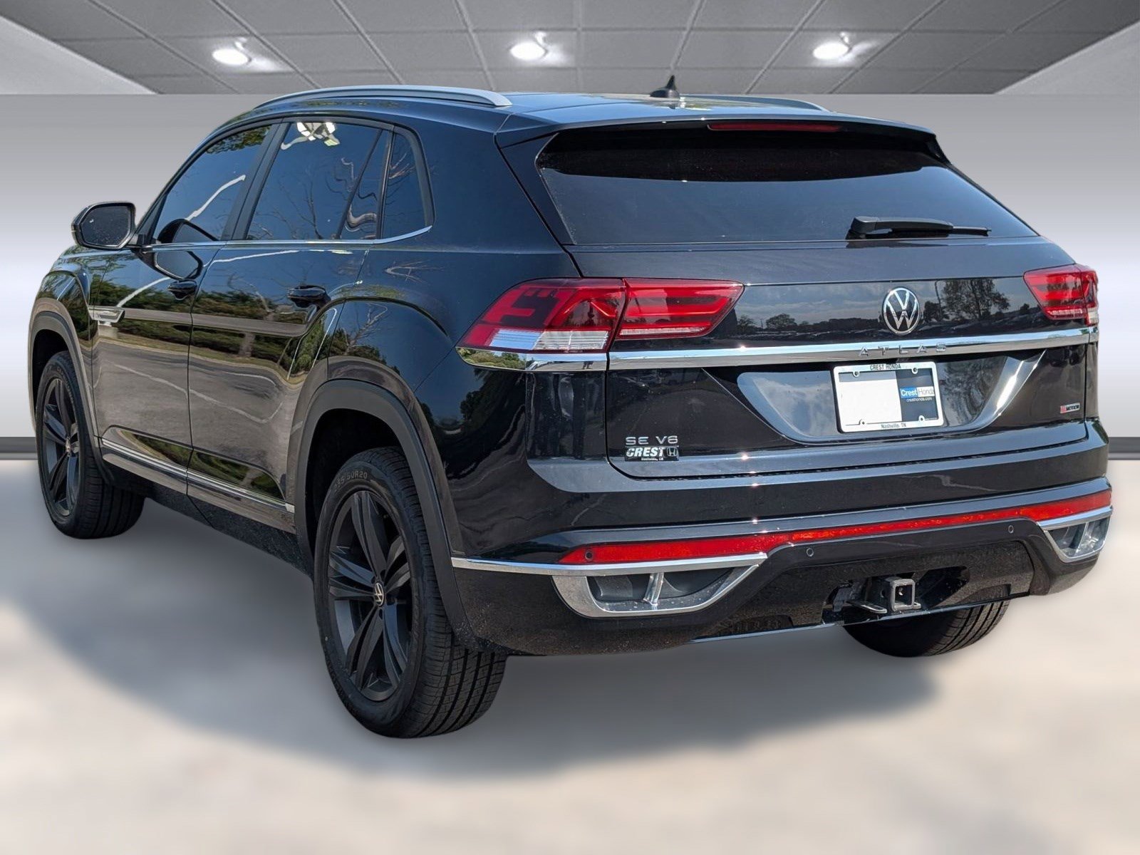 2021 Volkswagen Atlas Cross Sport V6 SE Technology R-Line photo 2