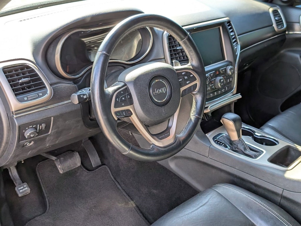 2016 Jeep Grand Cherokee Limited photo 4