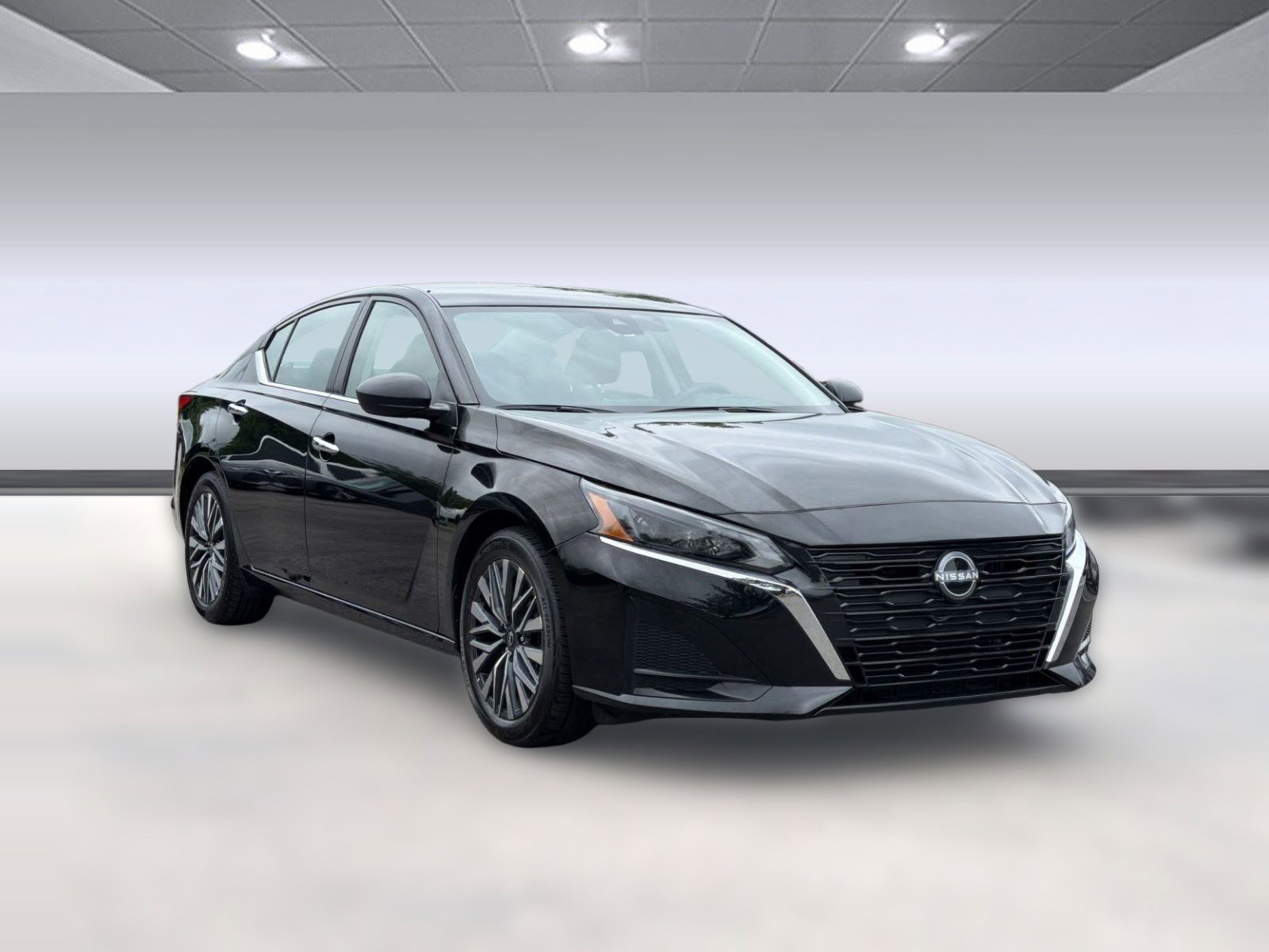 2025 Nissan Altima SV - Photo 7