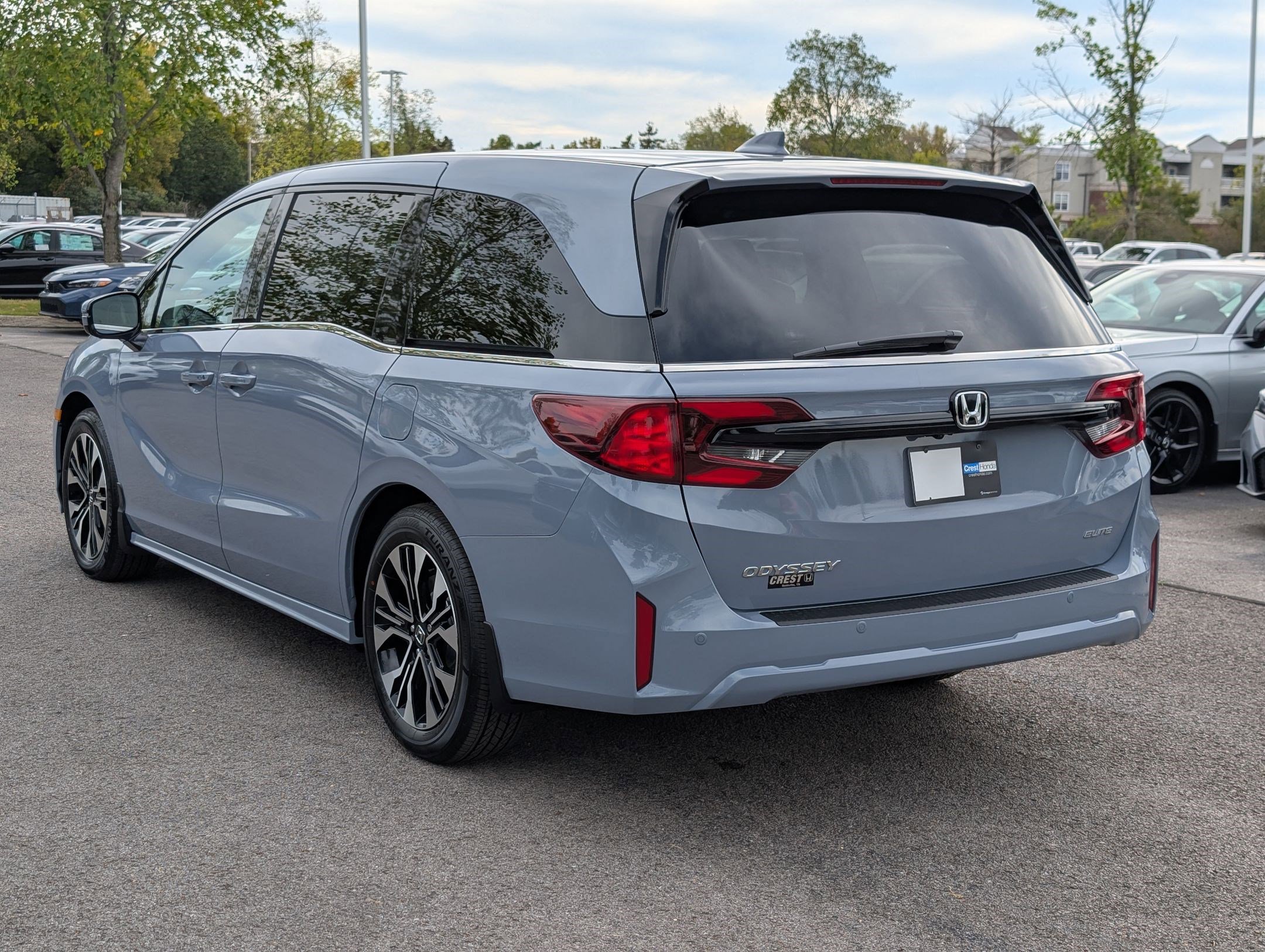 2026 Honda Odyssey Elite photo 3