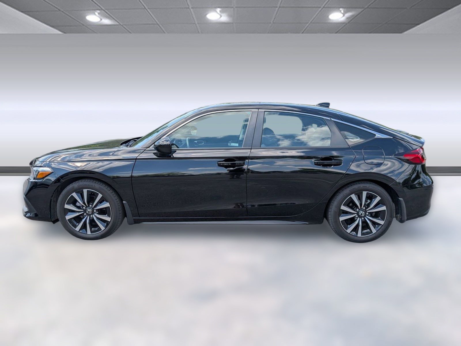 2024 Honda Civic EX-L Hatchback photo 2
