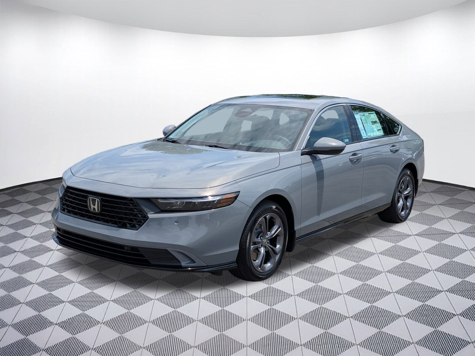 2025 Honda Accord Hybrid EX-L photo 4