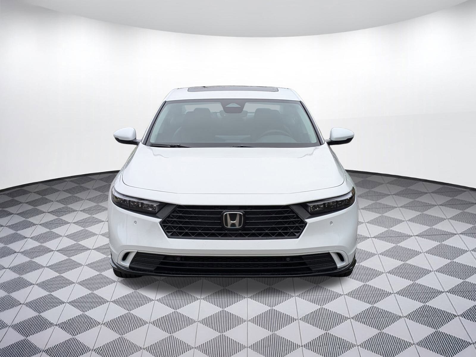 2025 Honda Accord Hybrid EX-L photo 2