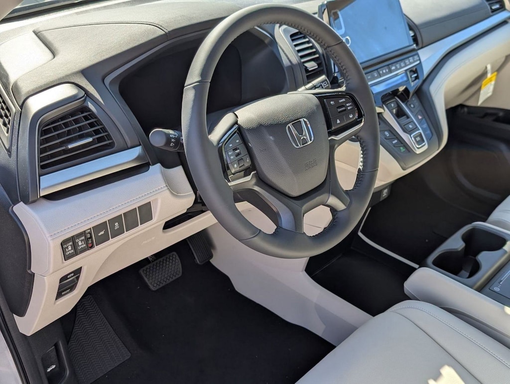 2026 Honda Odyssey EX-L photo 4