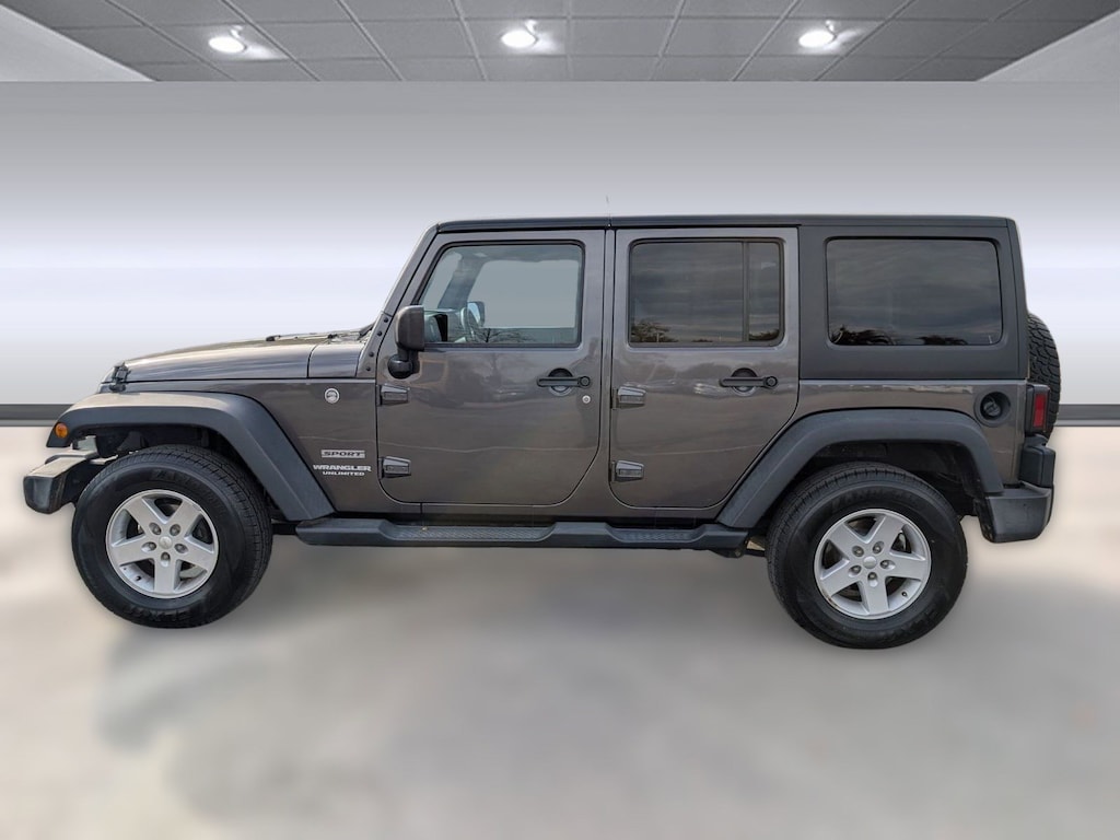2016 Jeep Wrangler Unlimited Sport photo 2