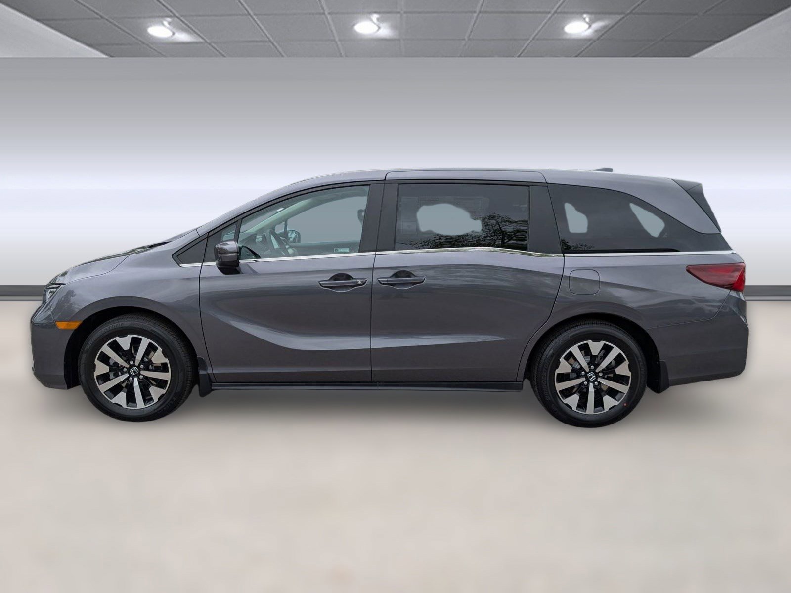 2026 Honda Odyssey EX-L photo 2