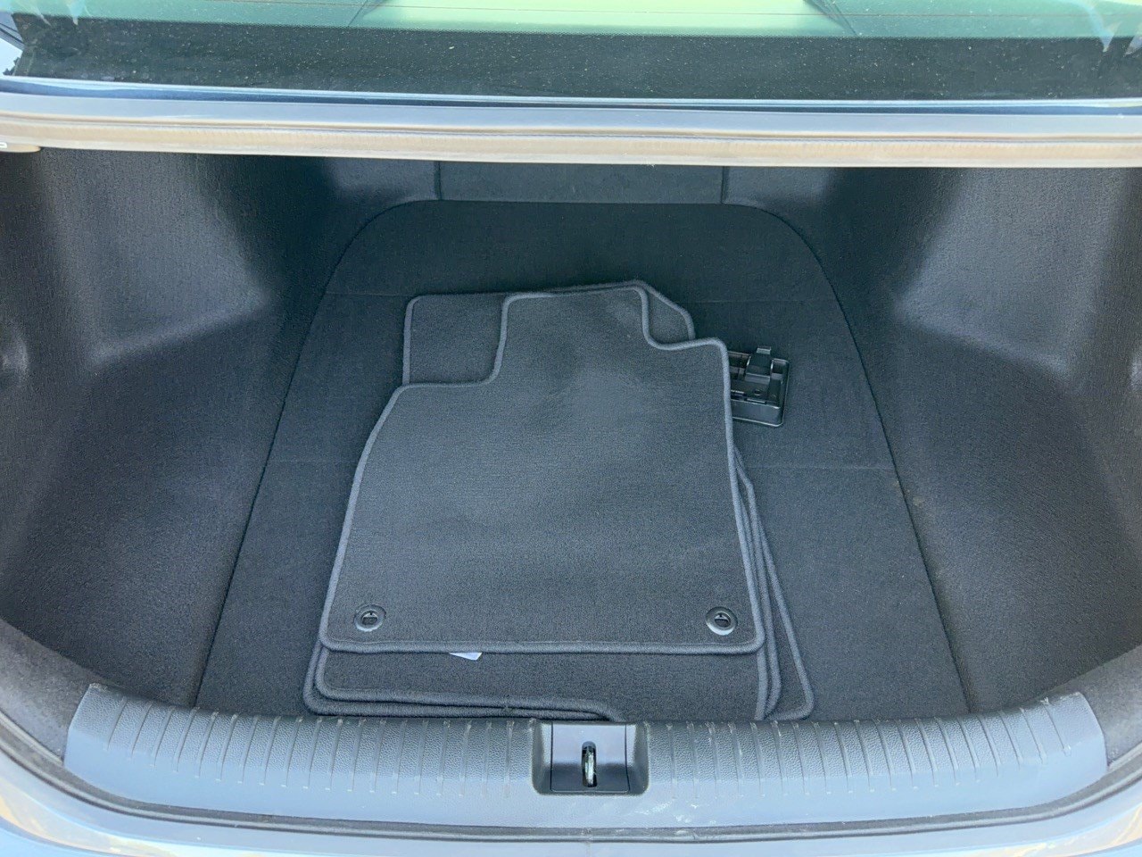 2025 Honda Accord SE - Photo 28