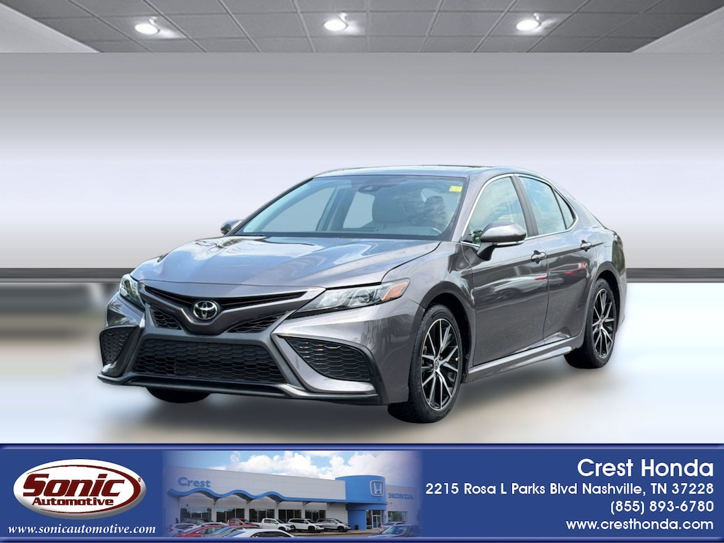 Used 2024 Toyota Camry SE Sedan