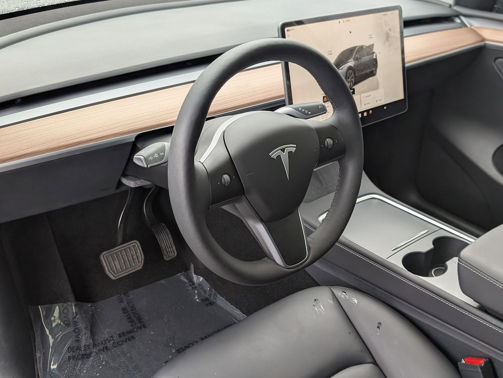 Used 2025 Tesla Model Y Long Range SUV
