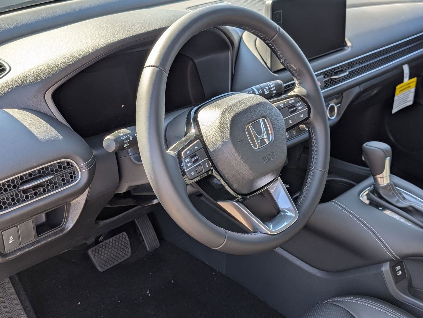 2026 Honda HR-V EX-L photo 4