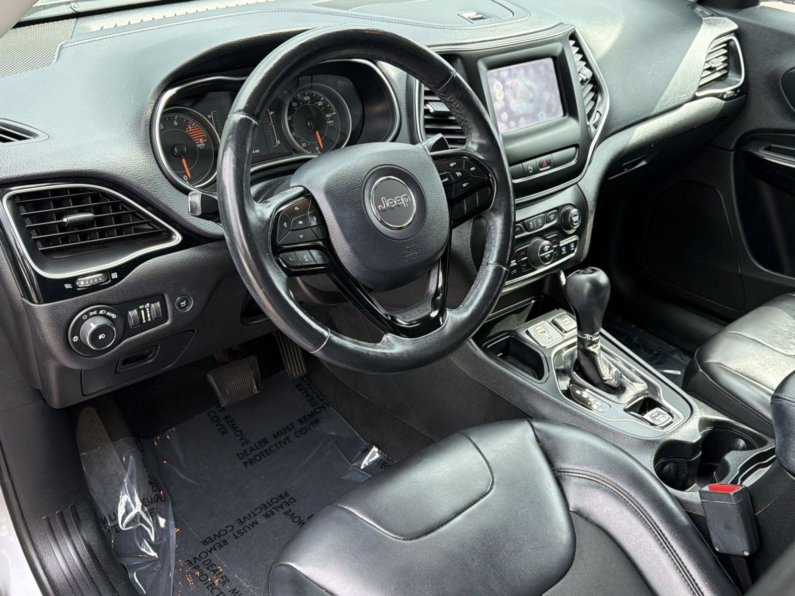 Cherokee Altitude SUV