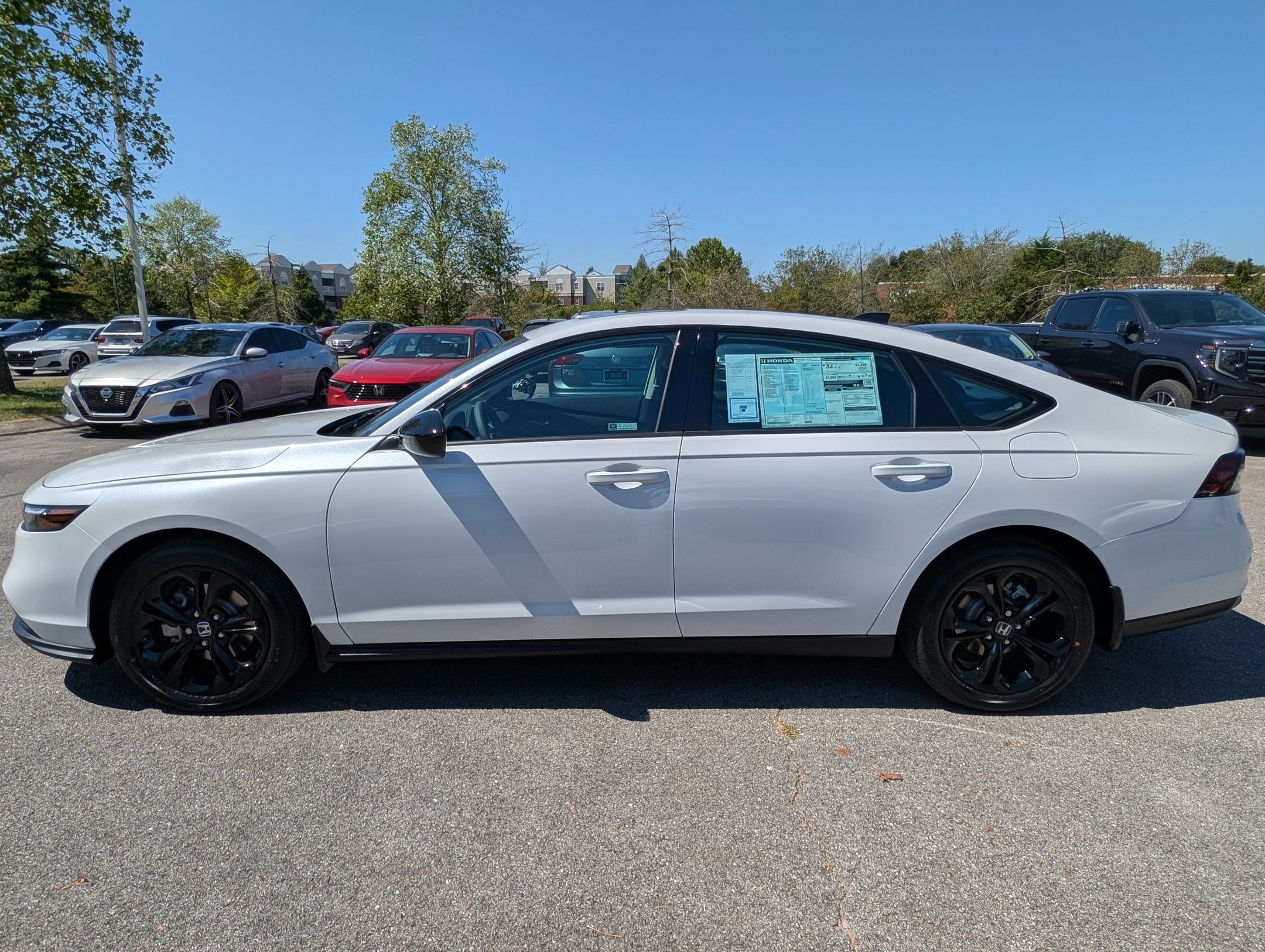 2025 Honda Accord SE photo 2