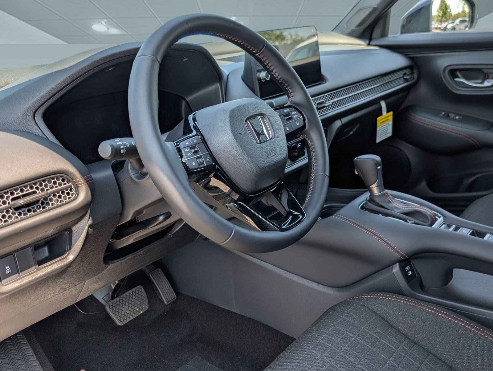 2026 Honda HR-V Sport photo 3