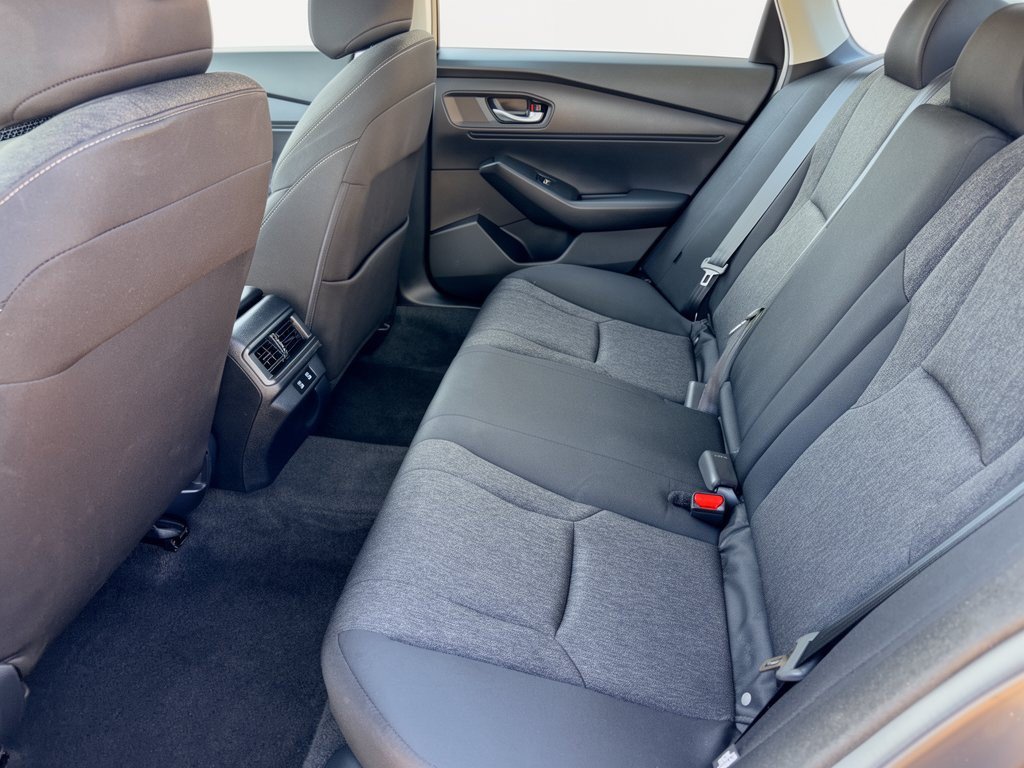 2025 Honda Accord SE - Photo 25