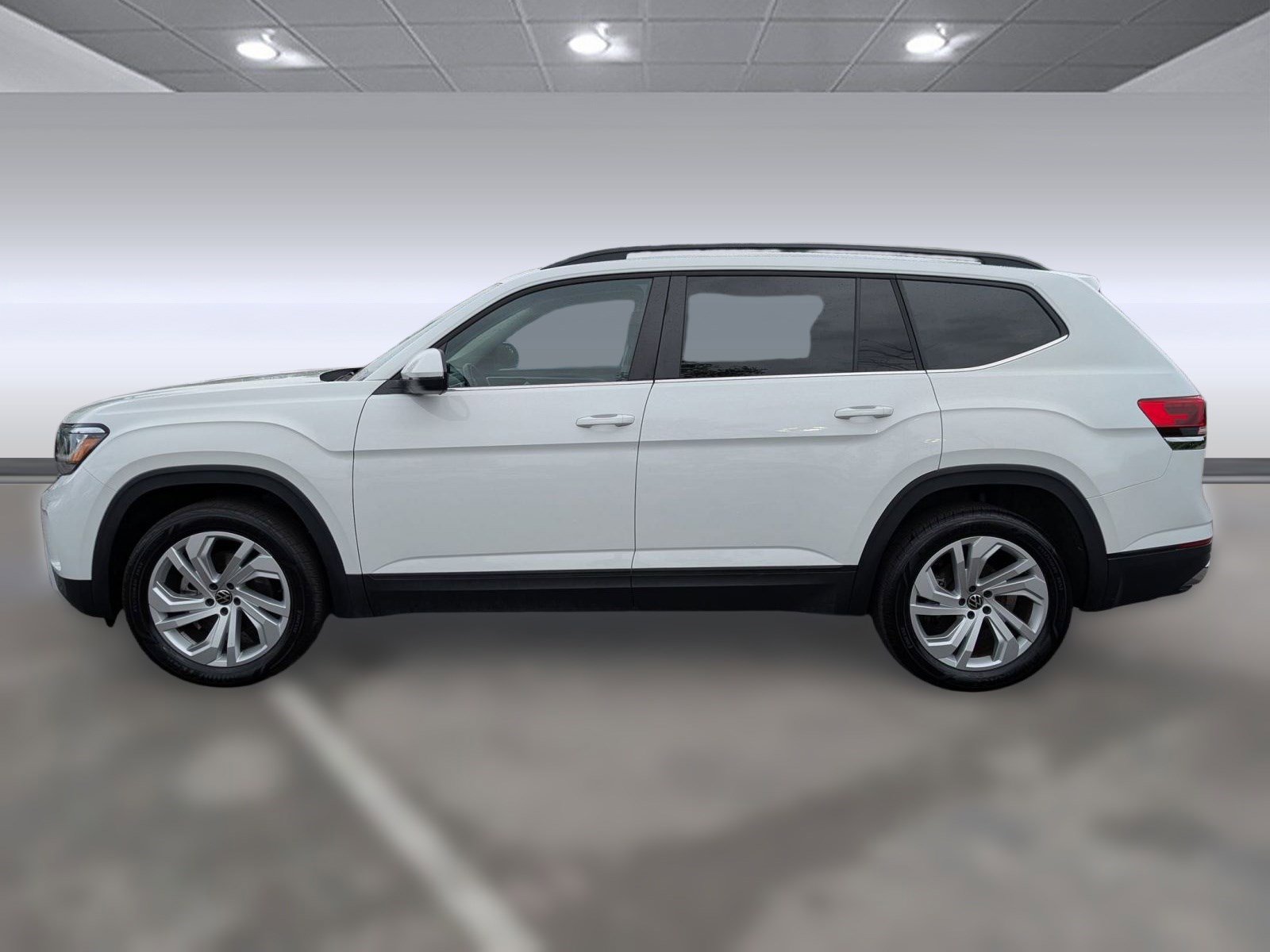 2023 Volkswagen Atlas V6 SE Technology photo 2