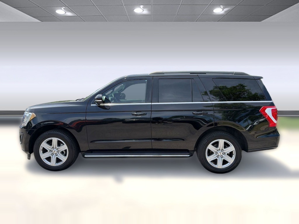 Used 2020 Ford Expedition XLT SUV