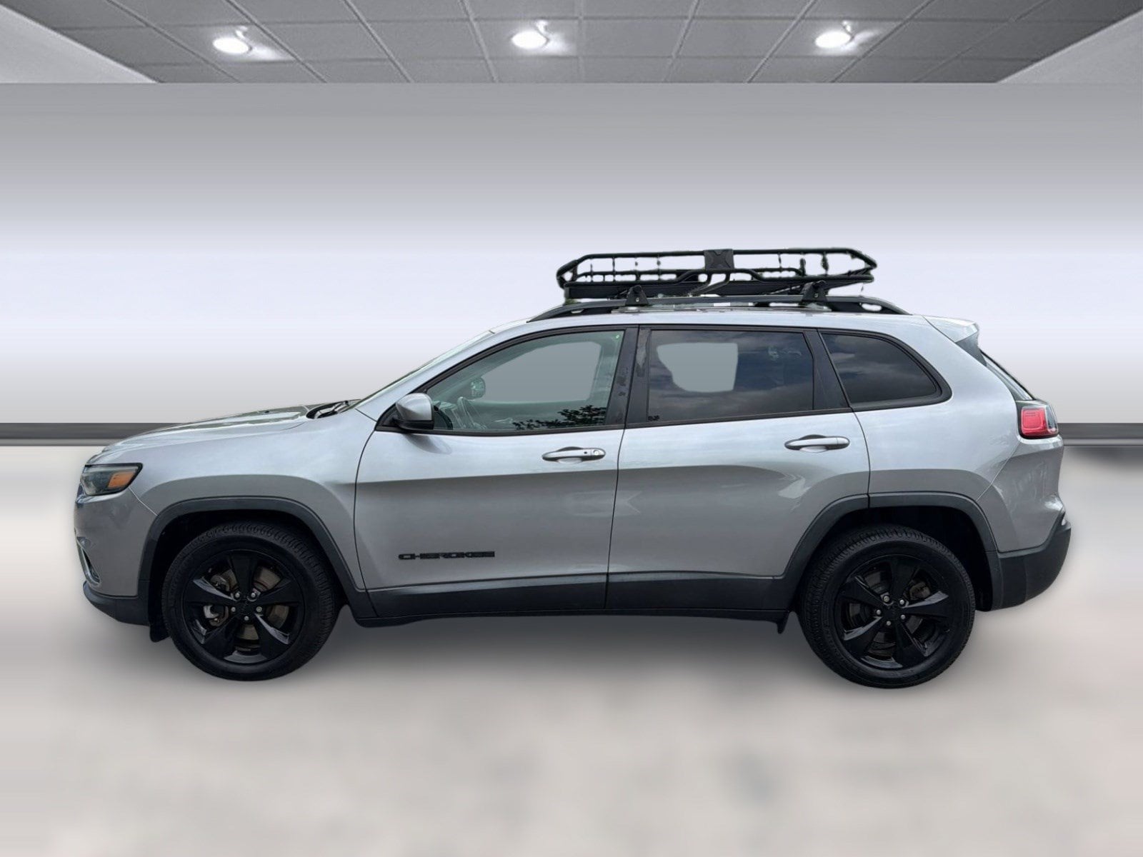 Cherokee Altitude SUV
