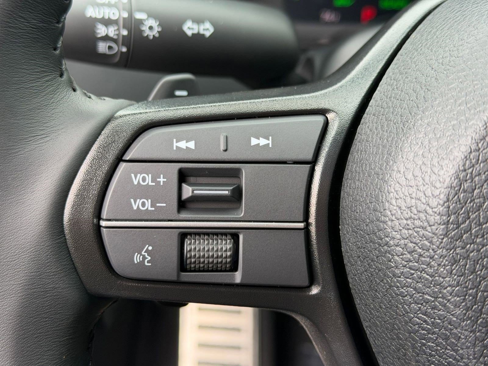 2026 Honda Accord Hybrid Sport-L - Photo 18