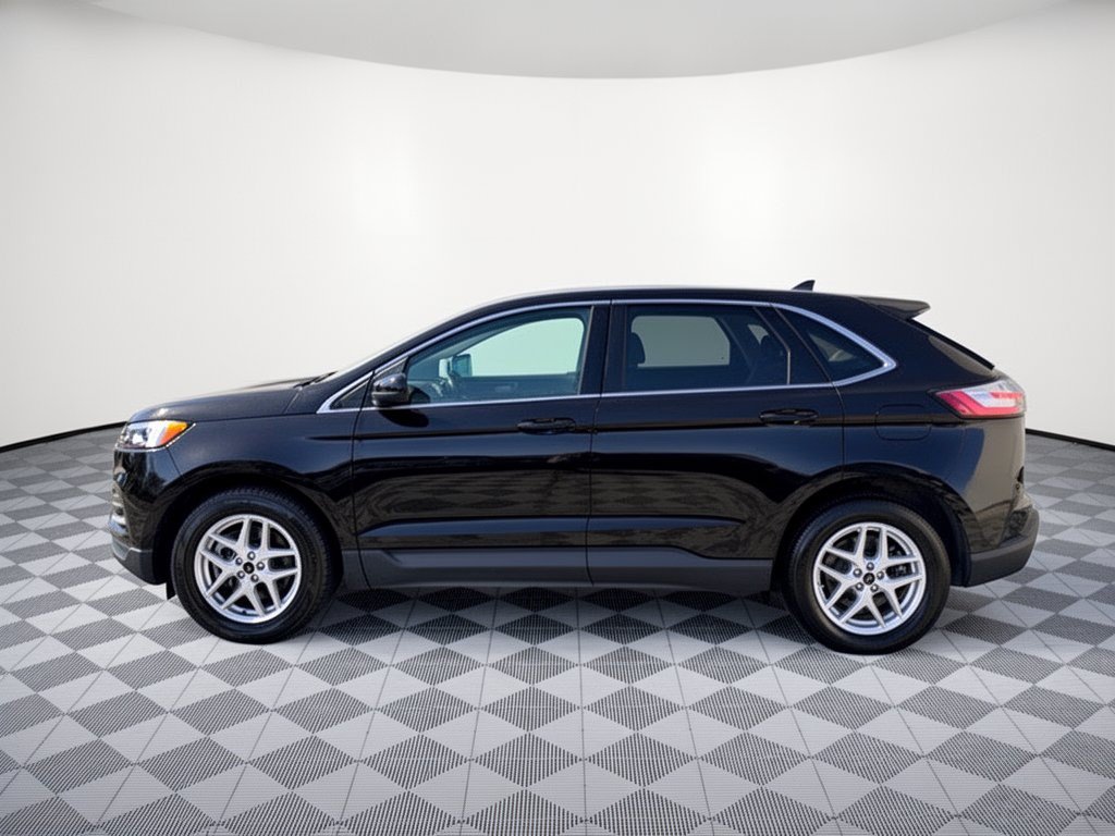 Used 2024 Ford Edge SEL SUV