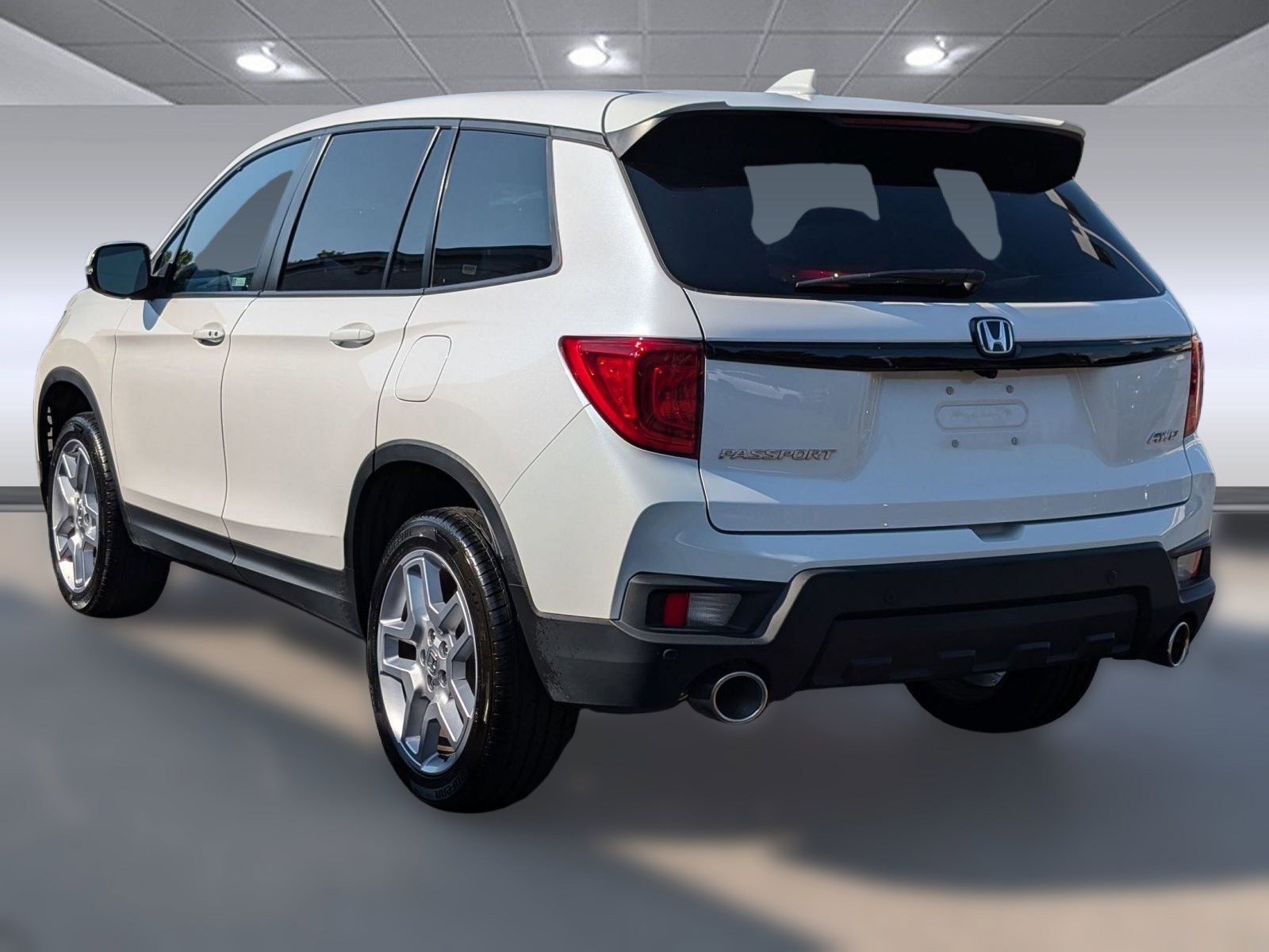 2024 Honda Passport EX-L photo 3