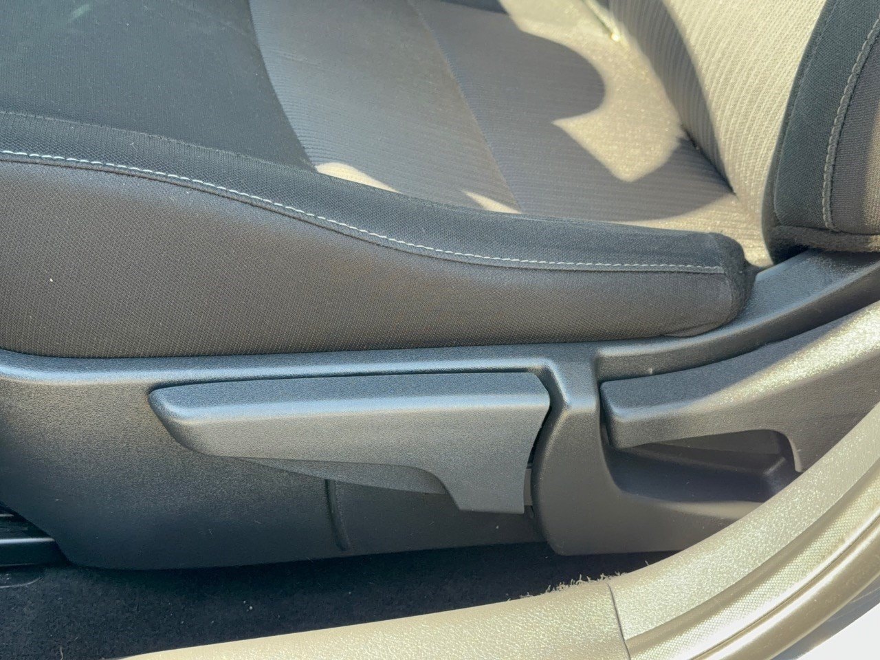 2025 Nissan Sentra SV - Photo 16