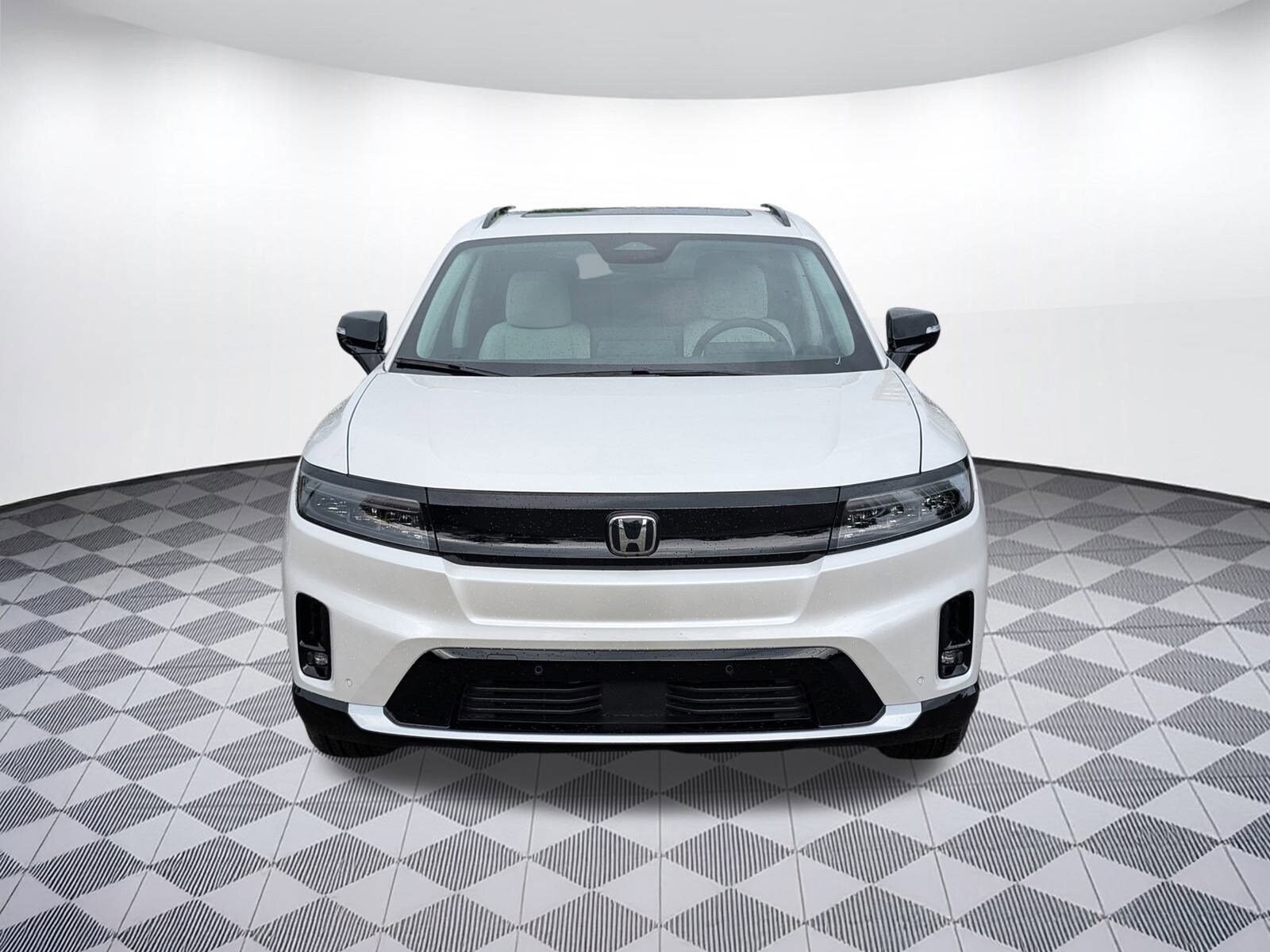 2025 Honda Prologue Touring photo 3