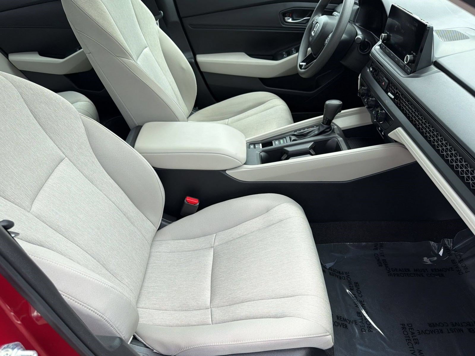 2025 Honda Accord SE - Photo 23