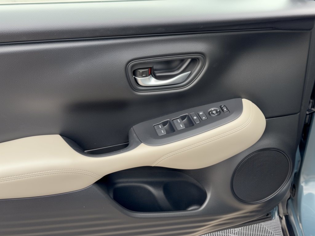 2025 Honda HR-V LX - Photo 14