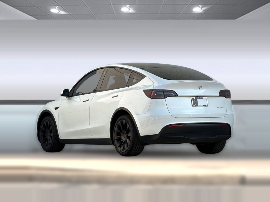 Used 2023 Tesla Model Y Long Range SUV