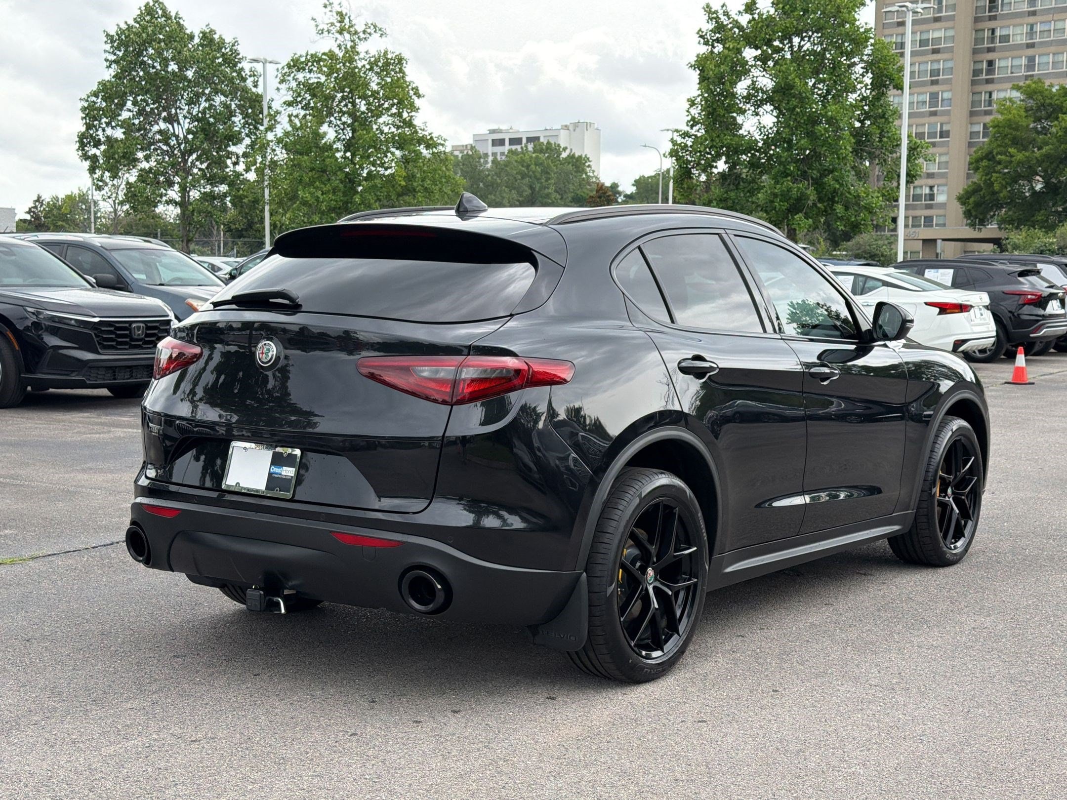 Stelvio Ti Sport SUV