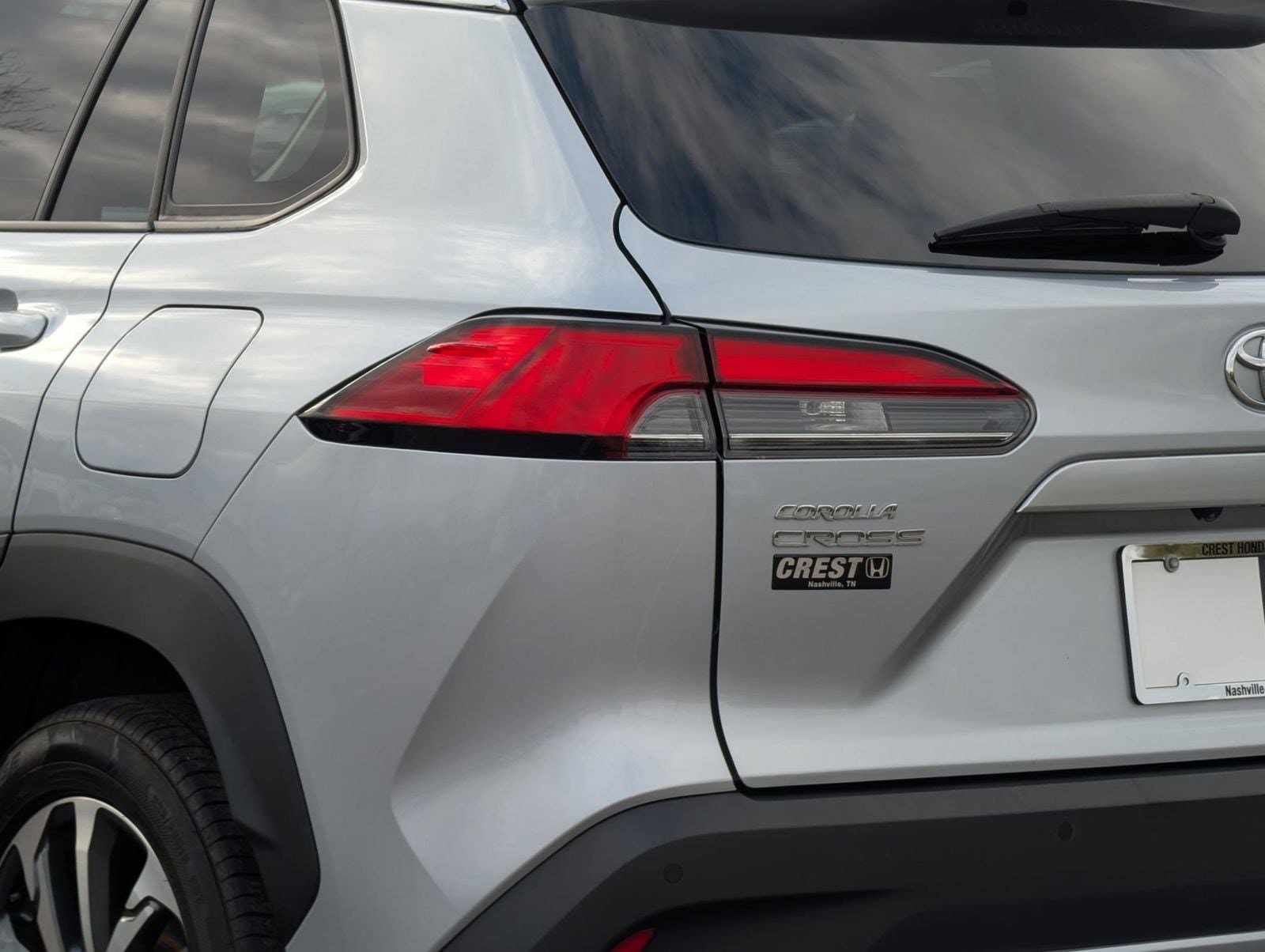 2022 Toyota Corolla Cross XLE - Photo 13