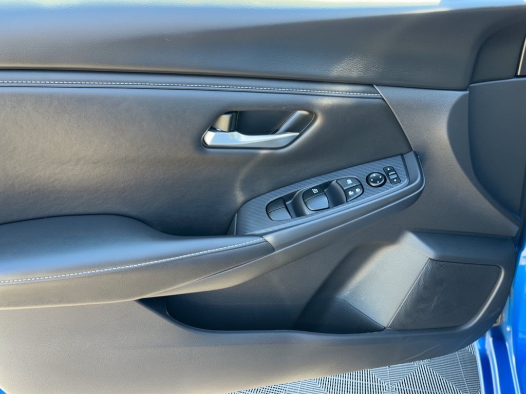 2025 Nissan Sentra SV - Photo 14