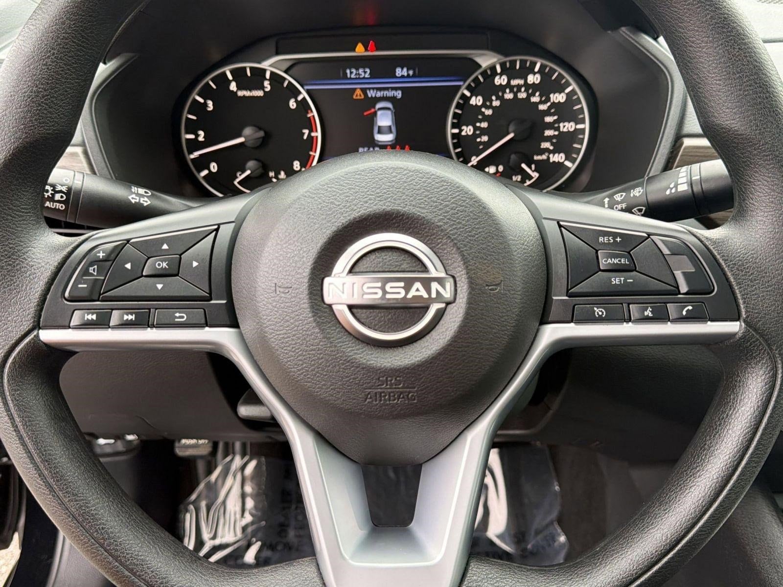 2025 Nissan Altima SV - Photo 15