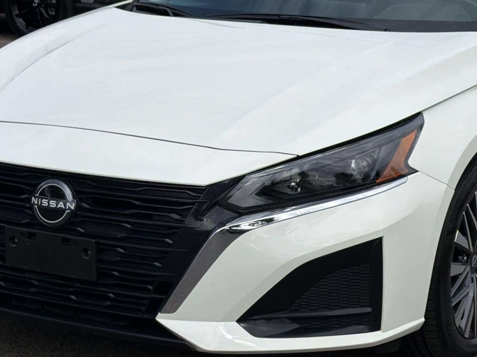 2025 Nissan Altima SV - Photo 12