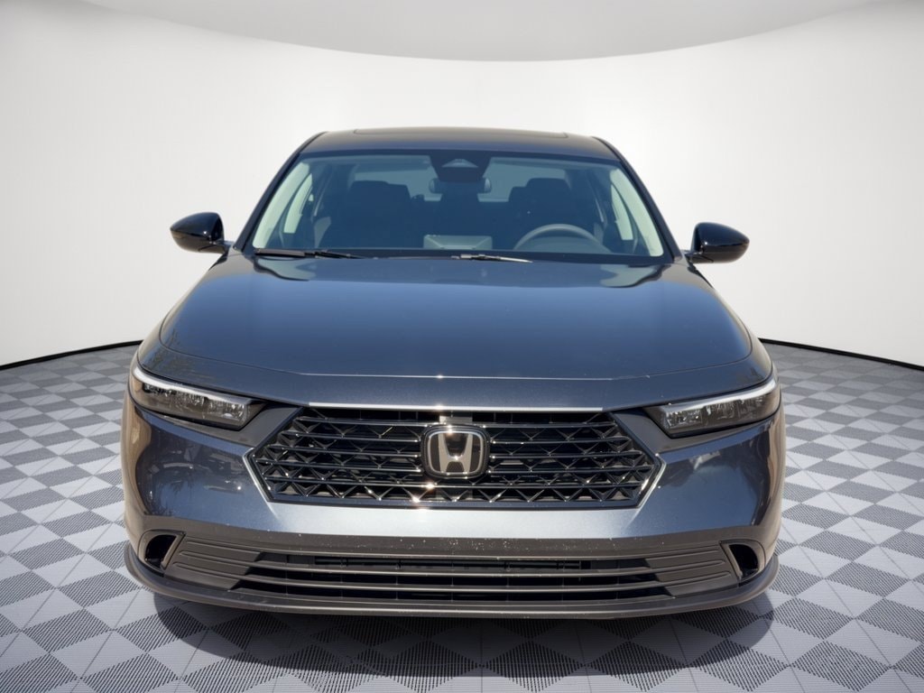 2025 Honda Accord SE - Photo 6
