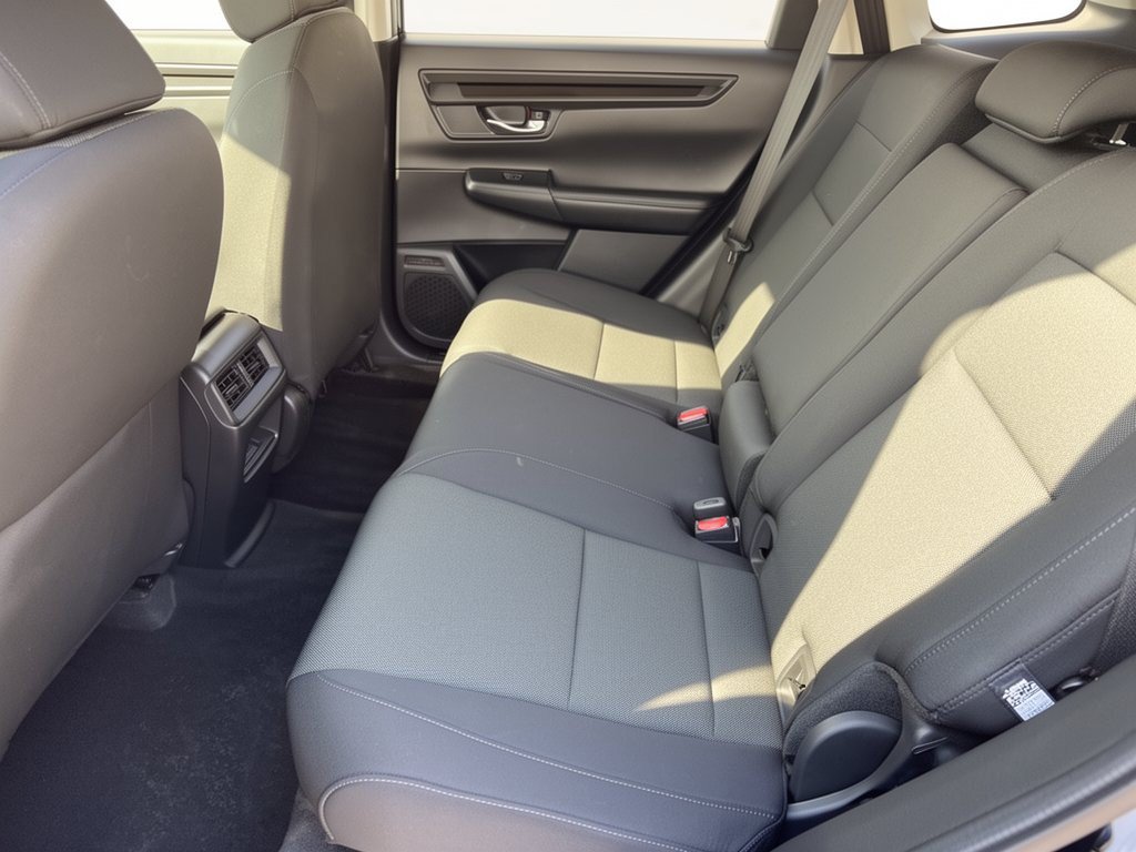 2025 Honda CR-V LX - Photo 25