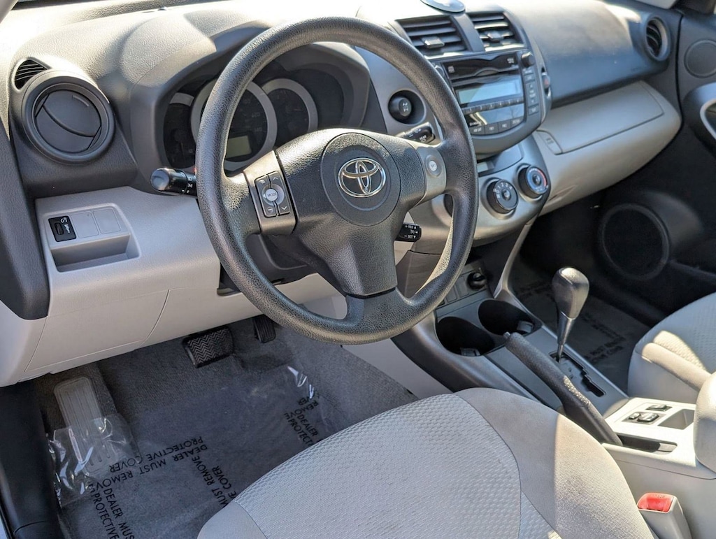 Used 2011 Toyota RAV4 4WD 4dr 4-cyl 4-Spd AT (Natl) SUV