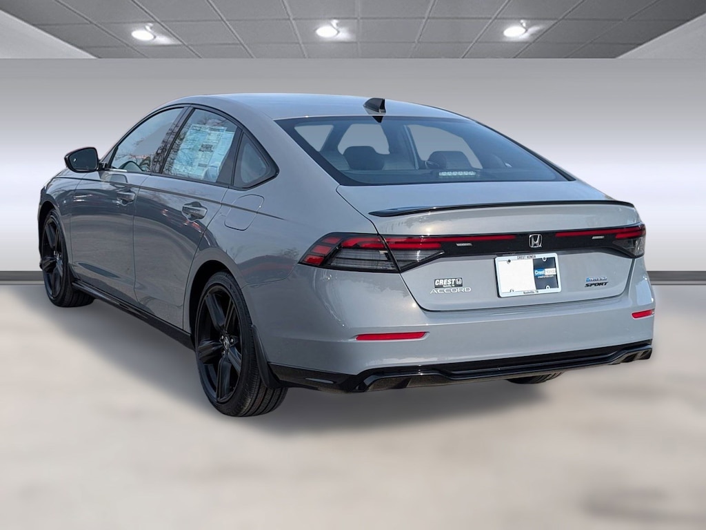 2025 Honda Accord Hybrid Sport-L photo 3