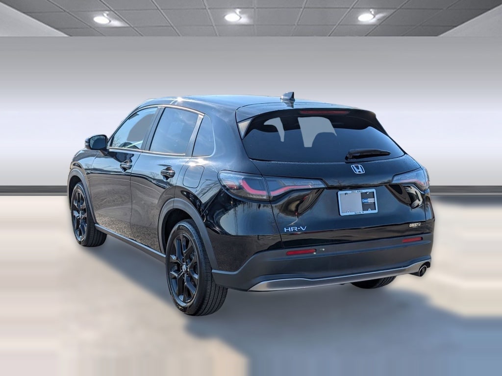 Used 2023 Honda HR-V Sport SUV