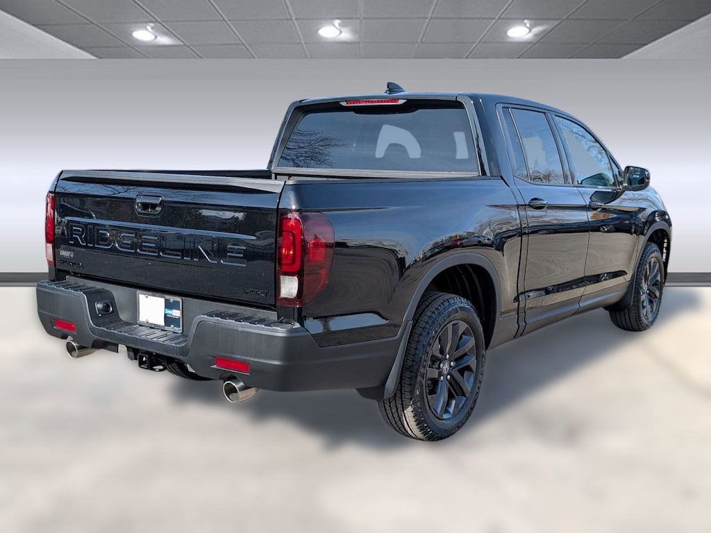 2026 Honda Ridgeline Sport photo 3